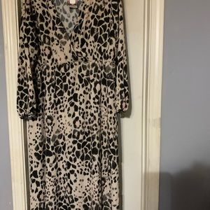 Leopard Midi dress